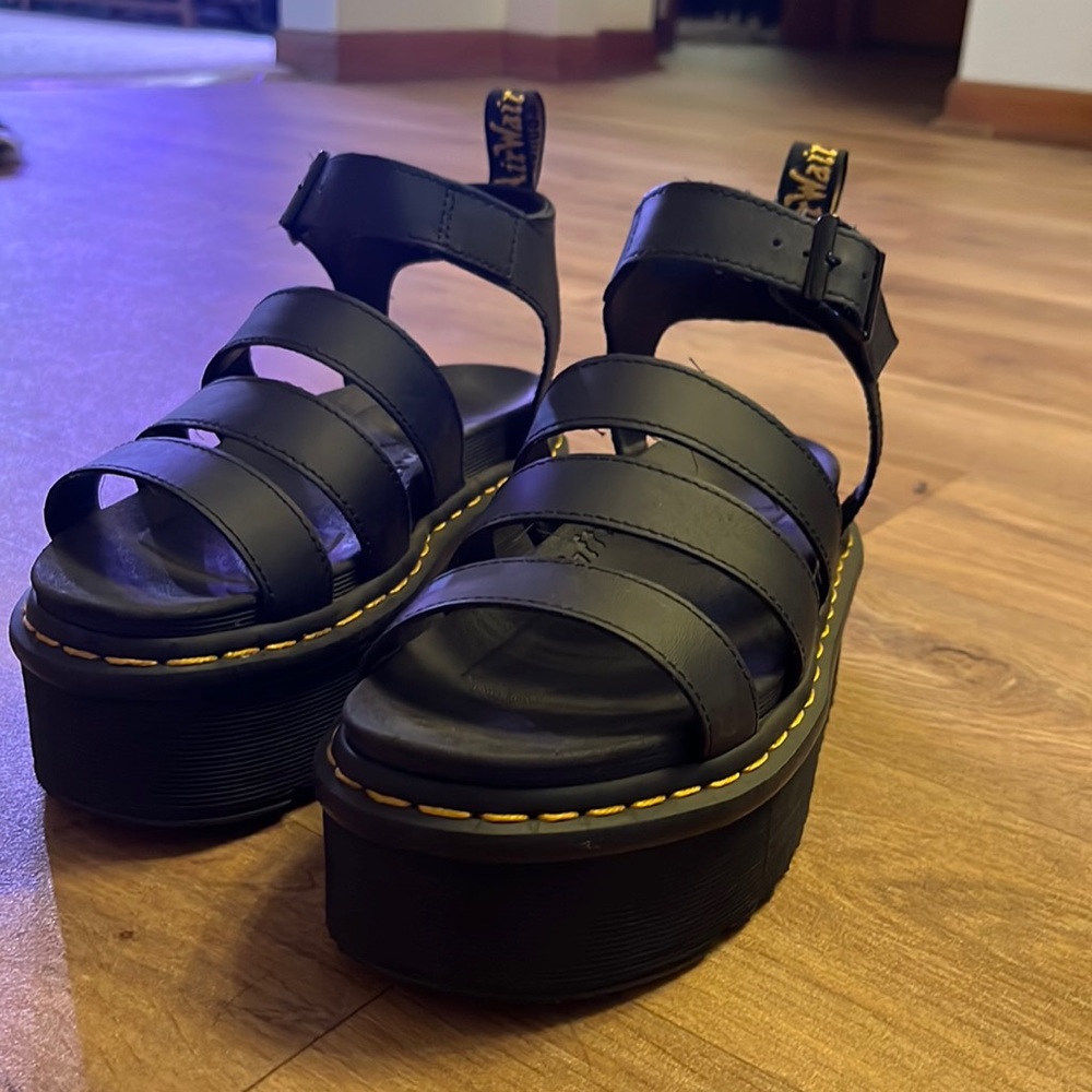 COPY - Blaire Quad Sandals dr marten